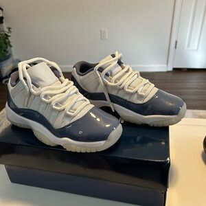 Jordan Kids Sneakers - White and Gray